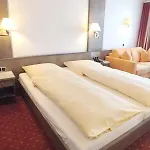 Hotel Western Donners 4*
